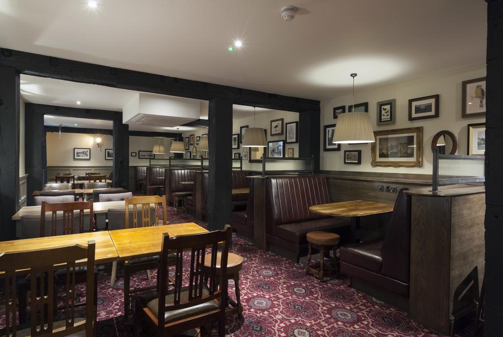 The White Hart Hotel Wetherspoon Okehampton Eksteriør billede